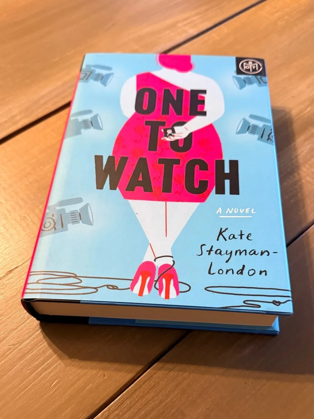 One to Watch by Kate Stayman-London‎ Paperback Novel Plus Size Romance Fiction